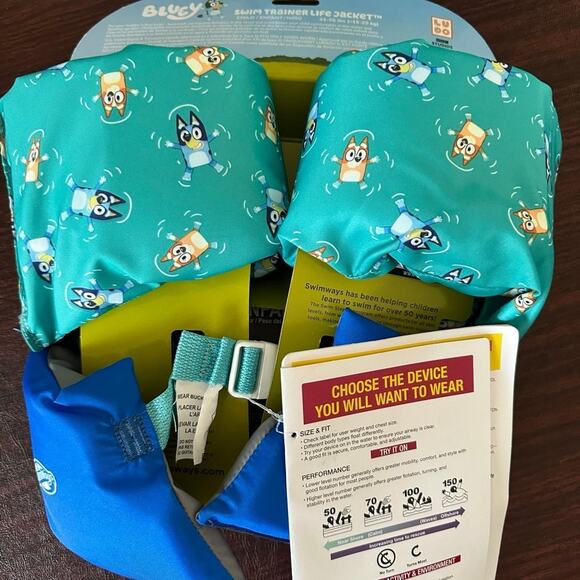 Swimways Bluey Swim Trainer Life Jacket - Picture 9 of 10